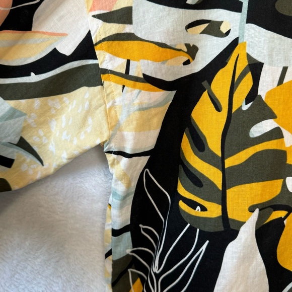 Calia by Carrie Underwood Multi Palm Print Button Down Cover up & Shorts Set XXS - Picture 15 of 16